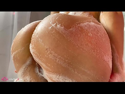 ❤️ Brunette Masturbates Pussy with Vibrator to Intense Orgasm in Shower អាសអាភាស នៅពួកយើង